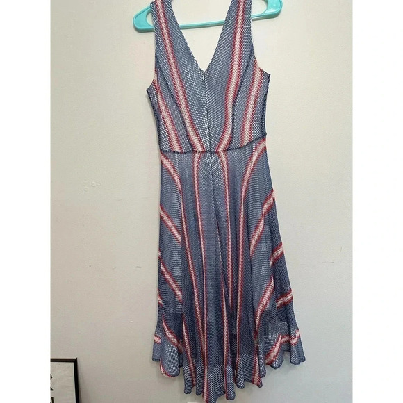 Sandro a-line v-neck striped knee-length dress. Size EU 1. US small - Picture 4 of 10